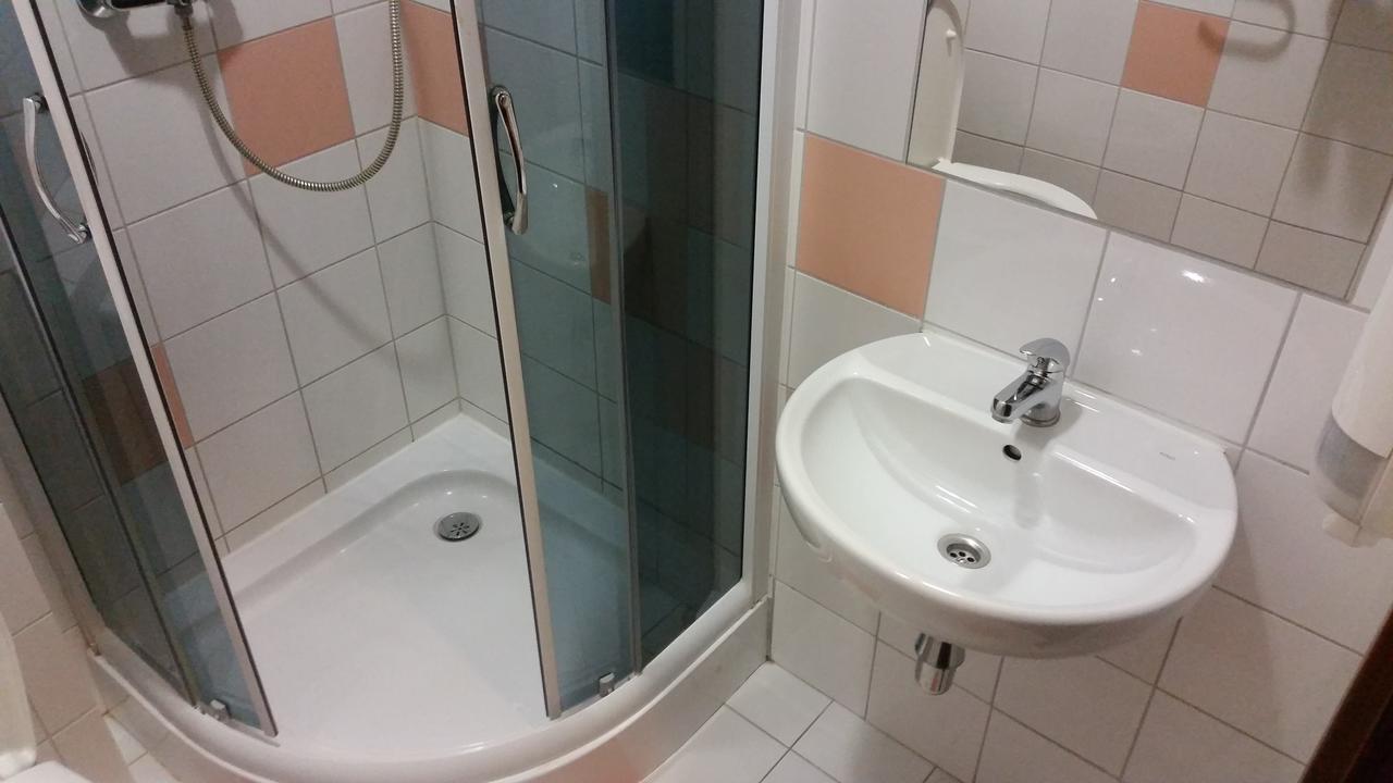 Arsenal Kwatery Włocławek Extérieur photo